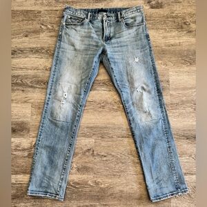 Uniqlo Men's Relaxed Jeans - Light Blue